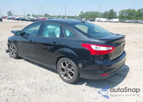 2014 Ford Focus Se from USA, damaged, VIN 1FADP3F24EL229056